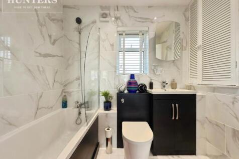 pbox-bathroom-335883.jpeg