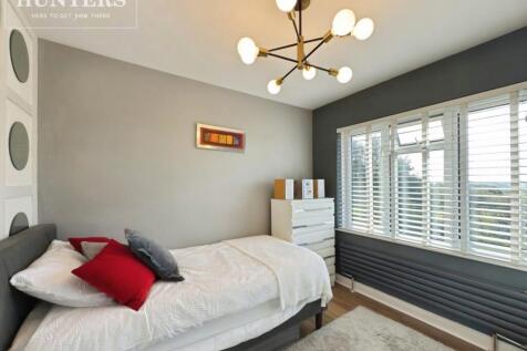 pbox-bedroom-335883.jpeg