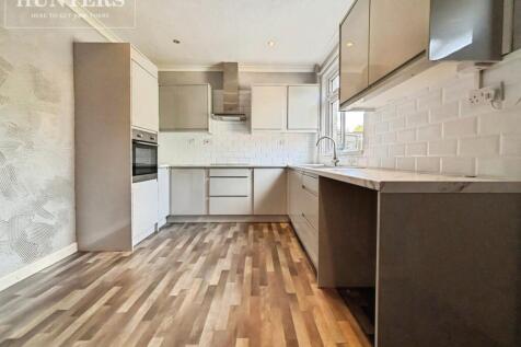 pbox-kitchen-339091.jpeg