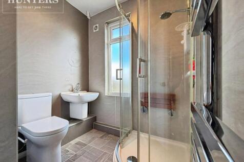 pbox-bathroom-339091.jpeg