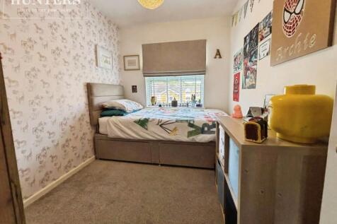 pbox-bedroom-340588.jpg