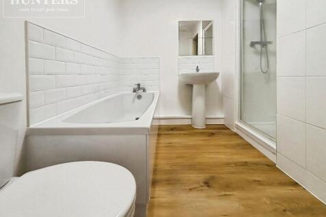 pbox-bathroom-342063.jpg