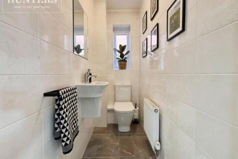 pbox-bathroom-343377.jpg