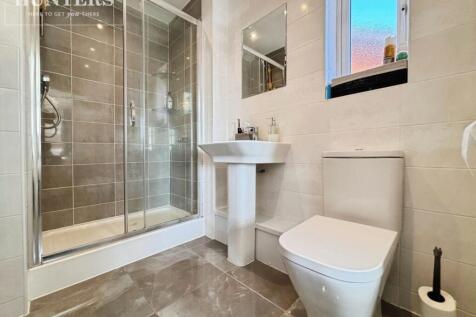 pbox-bathroom-343377.jpg