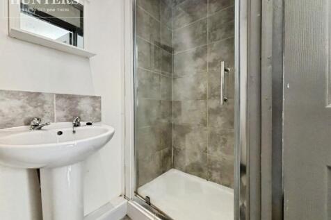 pbox-bathroom-344538.jpg