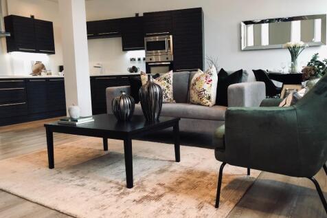 Show Apartment
