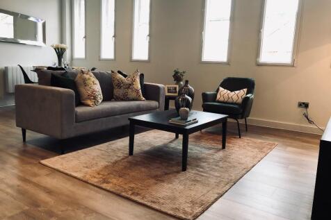 Show Apartment