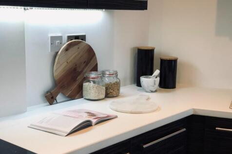 Show Apartment