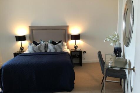 Show Apartment