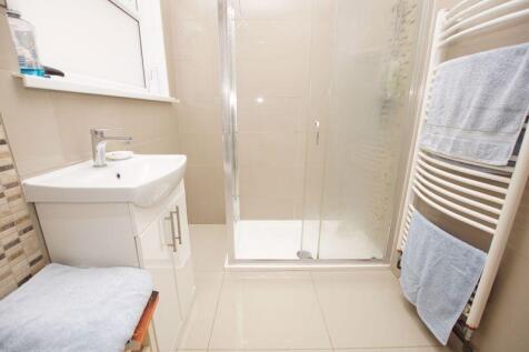 Family Shower Room