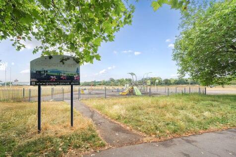 Nearby Gosport Park