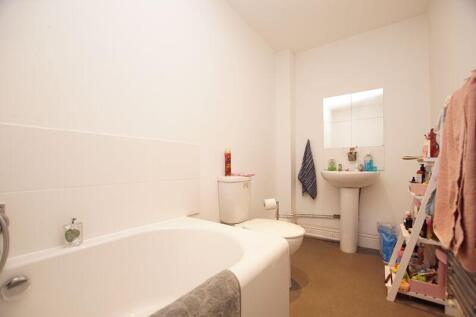 Bedroom One En Suite