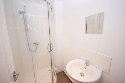 Bedroom Two En Suite