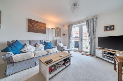 Open Plan Lounge/Diner