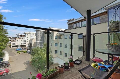 Property Image 4
