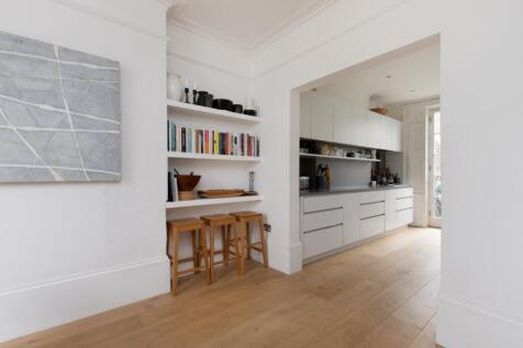 Barnsbury Road 12...