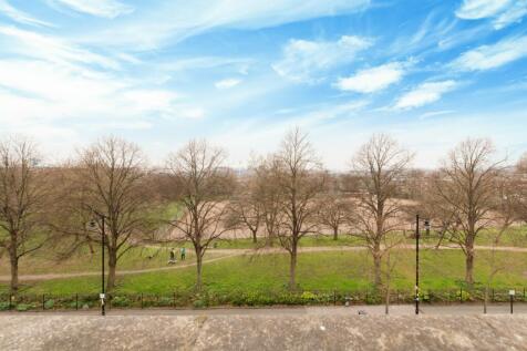 Barnsbury Road 12...