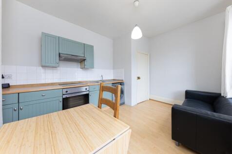151a Englefield R...