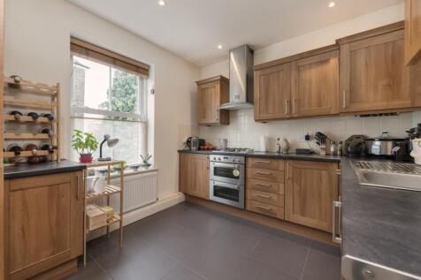 Holly Mansions 5-...