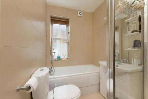 Holly Mansions 5-...