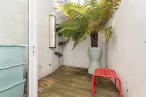 kings henry walk ...