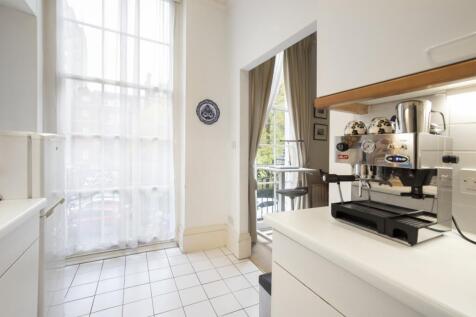 Queens House Flat...