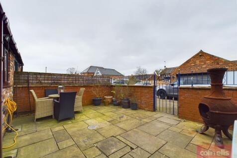 CAM05075G0-PR0021-STILL018.jpg