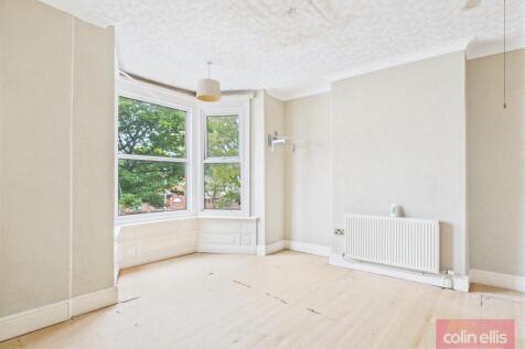 CAM05075G0-PR0147-STILL009.jpg