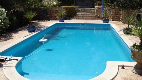Roman End Pool