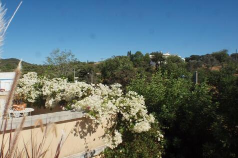 Side balcony