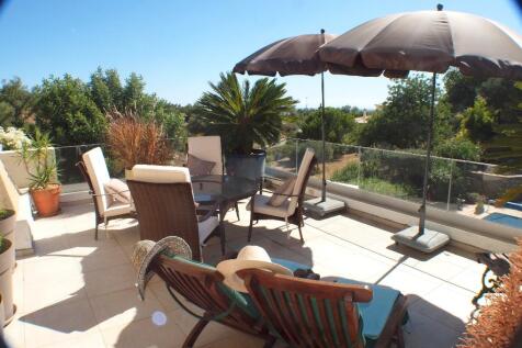 Roof terrace