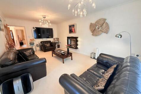 Lounge 2