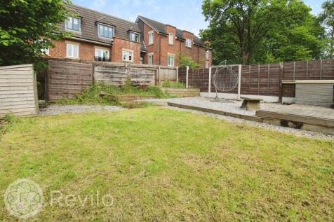 Spacious Rear Yard