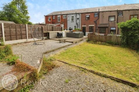 Spacious Rear Yard