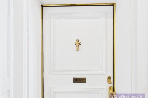 Front Door Entran...