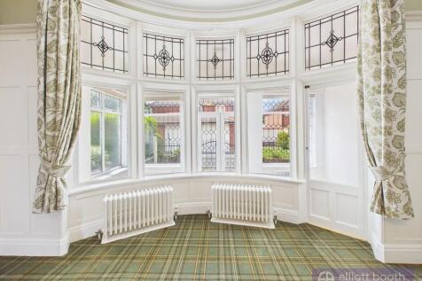 Living Room to Su...