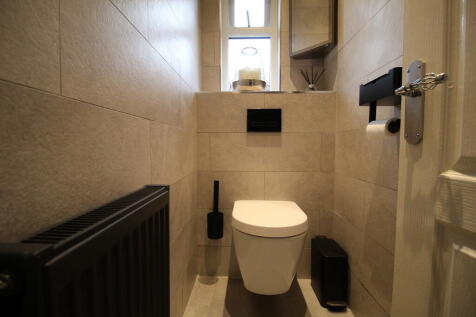 Separate WC
