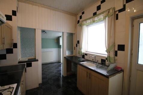 Kitchen to Utilty
