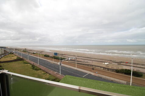 Panoramic Sea Vie...