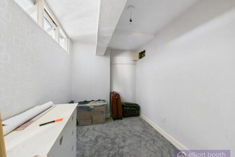 Bedroom Seven