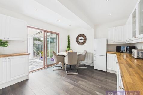 Kitchen/Dining Ro...