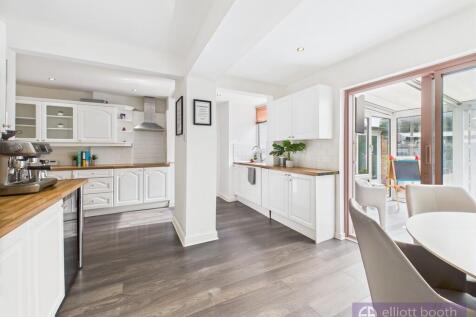 Kitchen/Dining Ro...