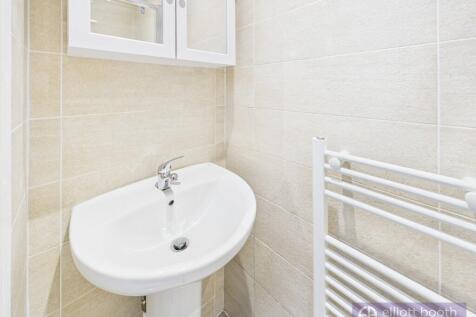 FF Ensuite