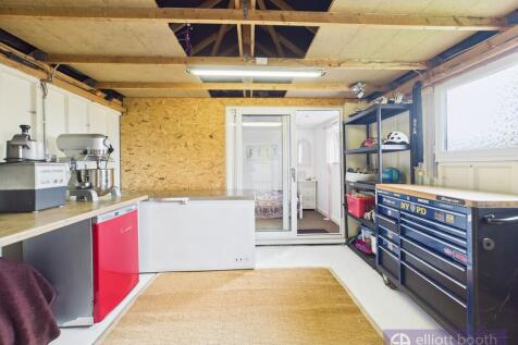 Garage Workshop 