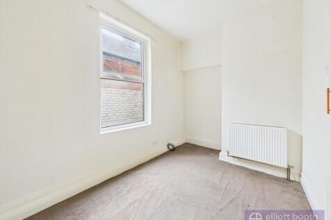 CAM04064G0-PR0104...