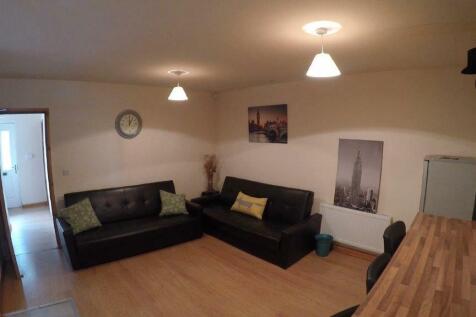 70BR03_Lounge.jpg