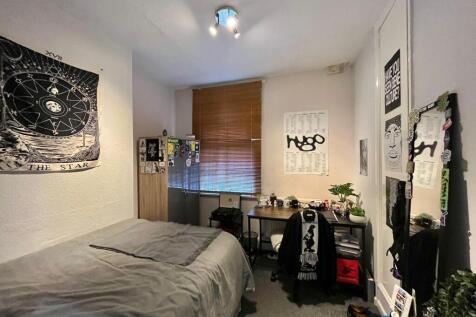 upload_bedroom_2_659d128ca82b9.jpeg