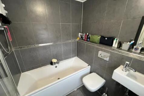 st-nicholas-street,-bills-inclusive---3-bedroom,-1-bathroom-image-11.jpg