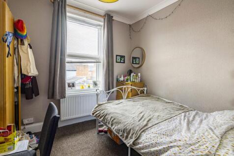 42KestevenStreet-2-scaled-1.jpg