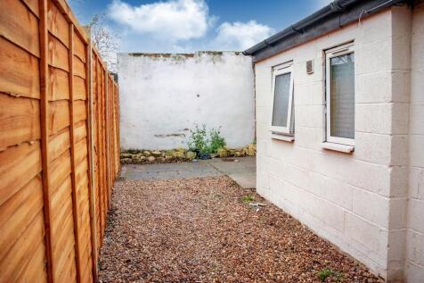 14-St-Andrews-Garden.jpg
